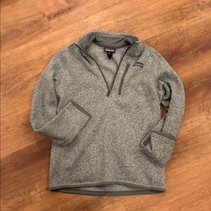 Patagonia Heather Gray Fleece Pullover